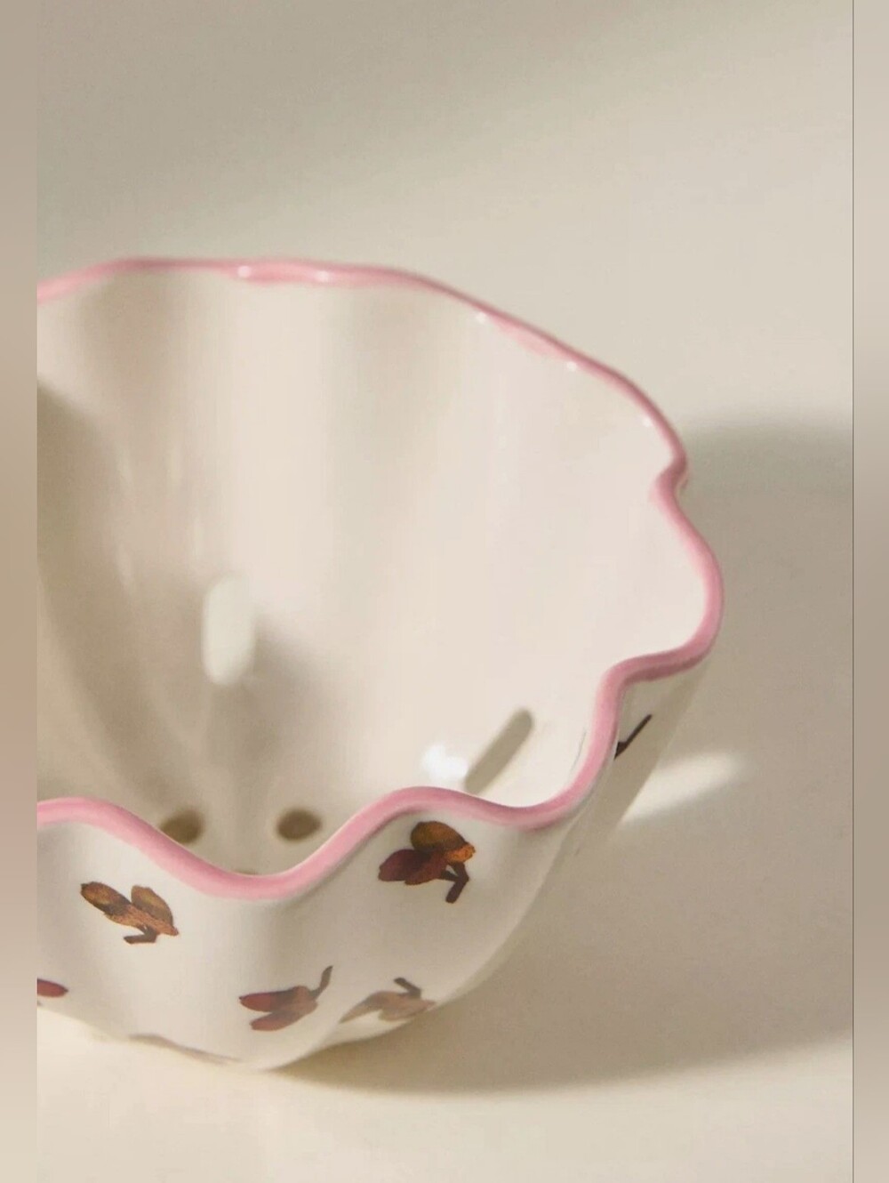 Anthropologie, Georgie Handpainted Decaled Stoneware Berry Basket - Picture 2 of 3